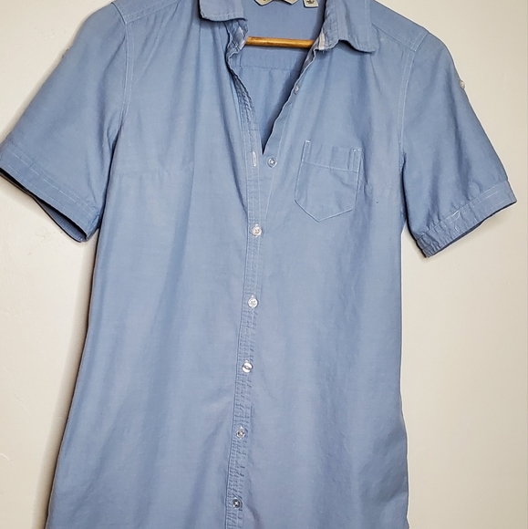 Light Blue Button Up Short Sleeve Shirt with Front Pocket - Picture 10 of 11
